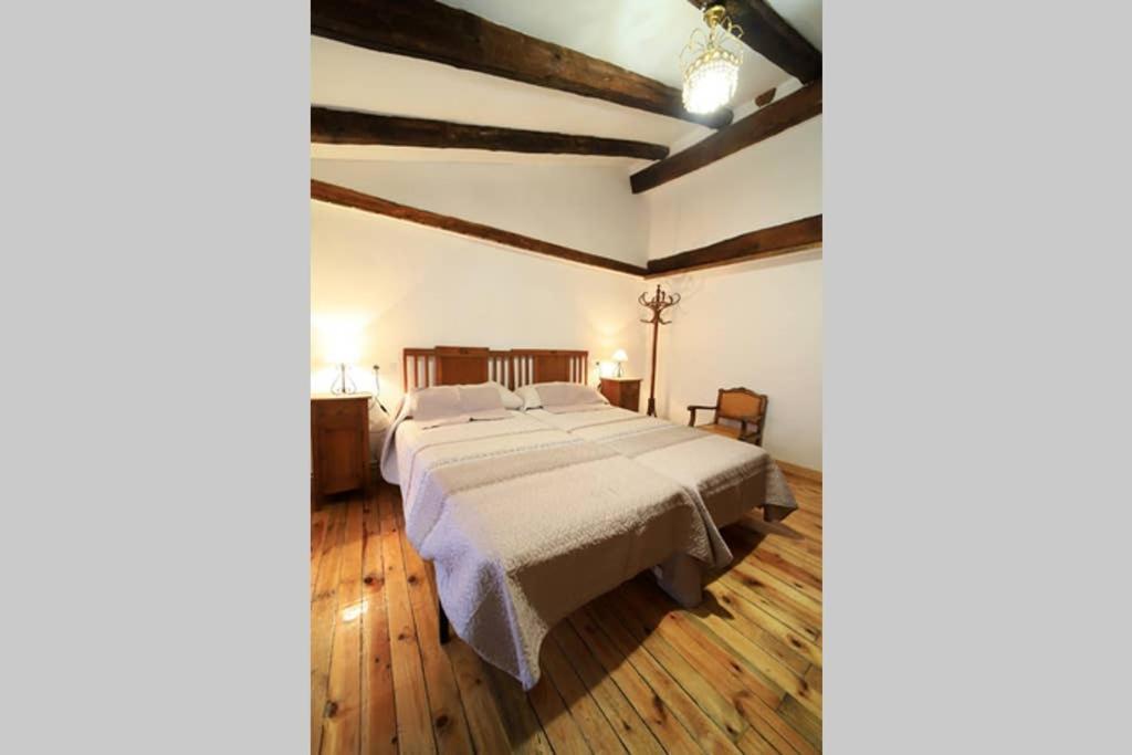 Piedra Andadera II Guest House Salduero ภายนอก รูปภาพ