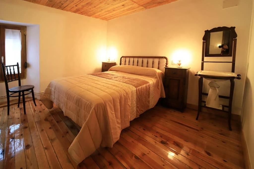 Piedra Andadera II Guest House Salduero ภายนอก รูปภาพ